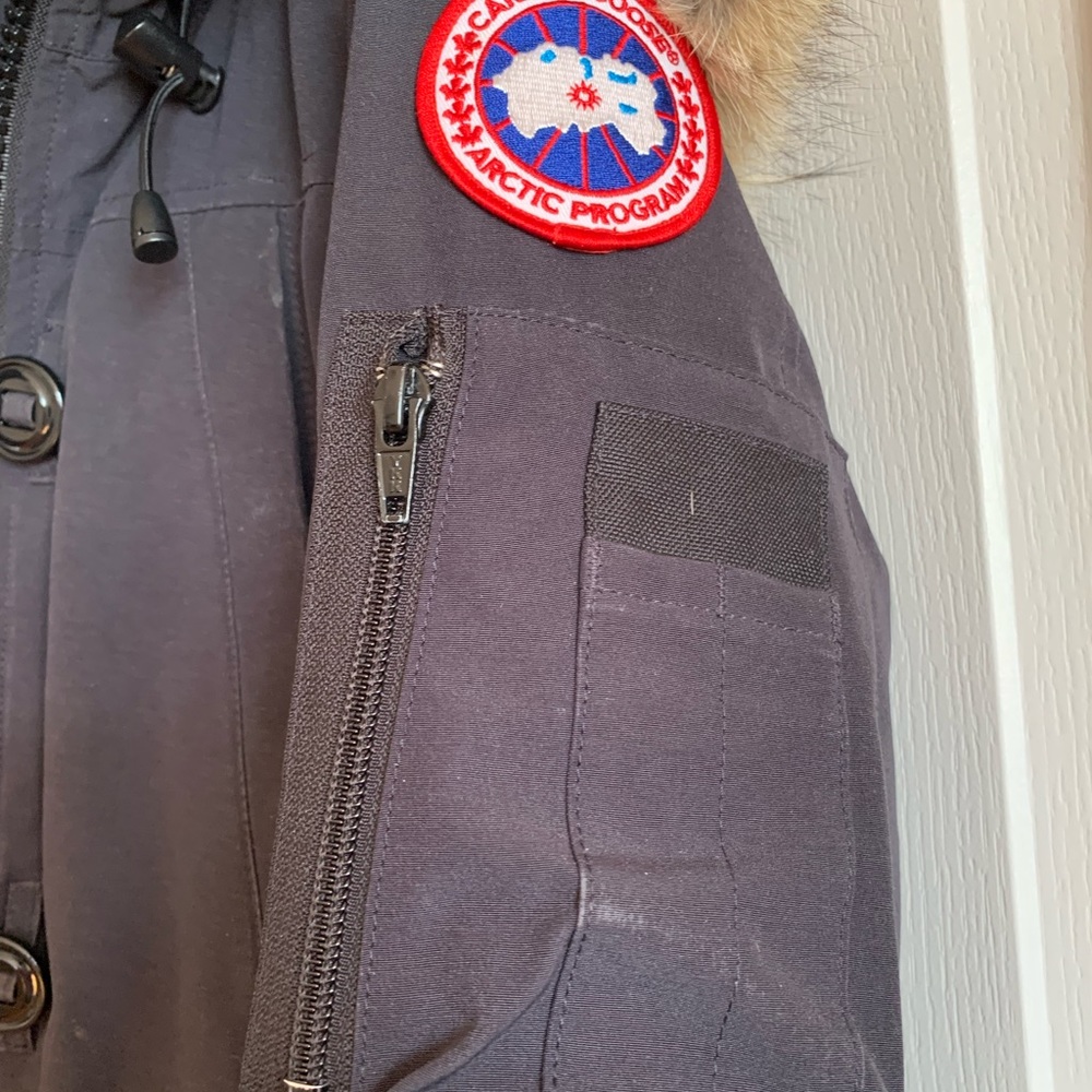 Black Canada Goose Parka Winter Jacket size extra small - Picture 5 of 5